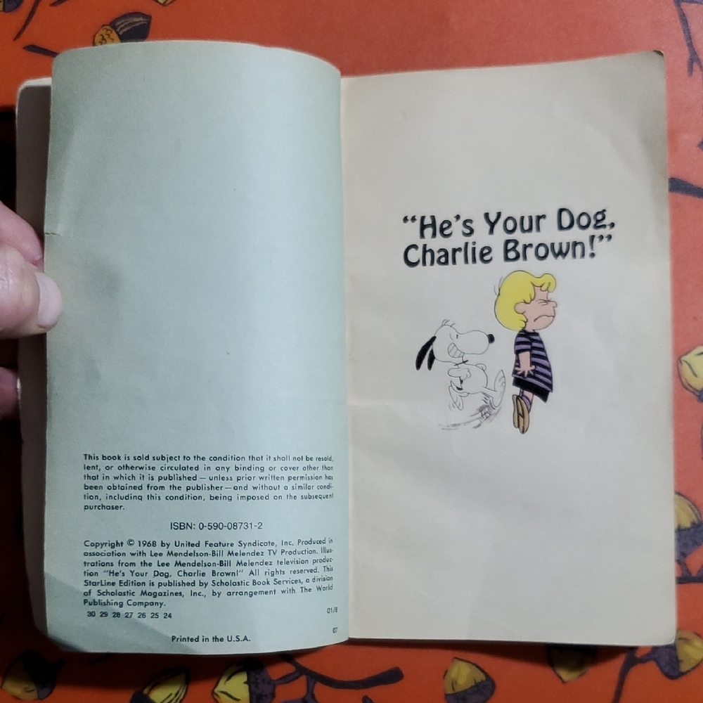 He's Your Dog, Charlie Brown Book 1968 Paperback - Picture 4 of 10